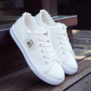 Spring Summer Women Canvas Sneaker Low Top Denim Sneakers Ladies Lace-Up Flat Canvas Trainers Girl Soild Board Shoes Female Tide